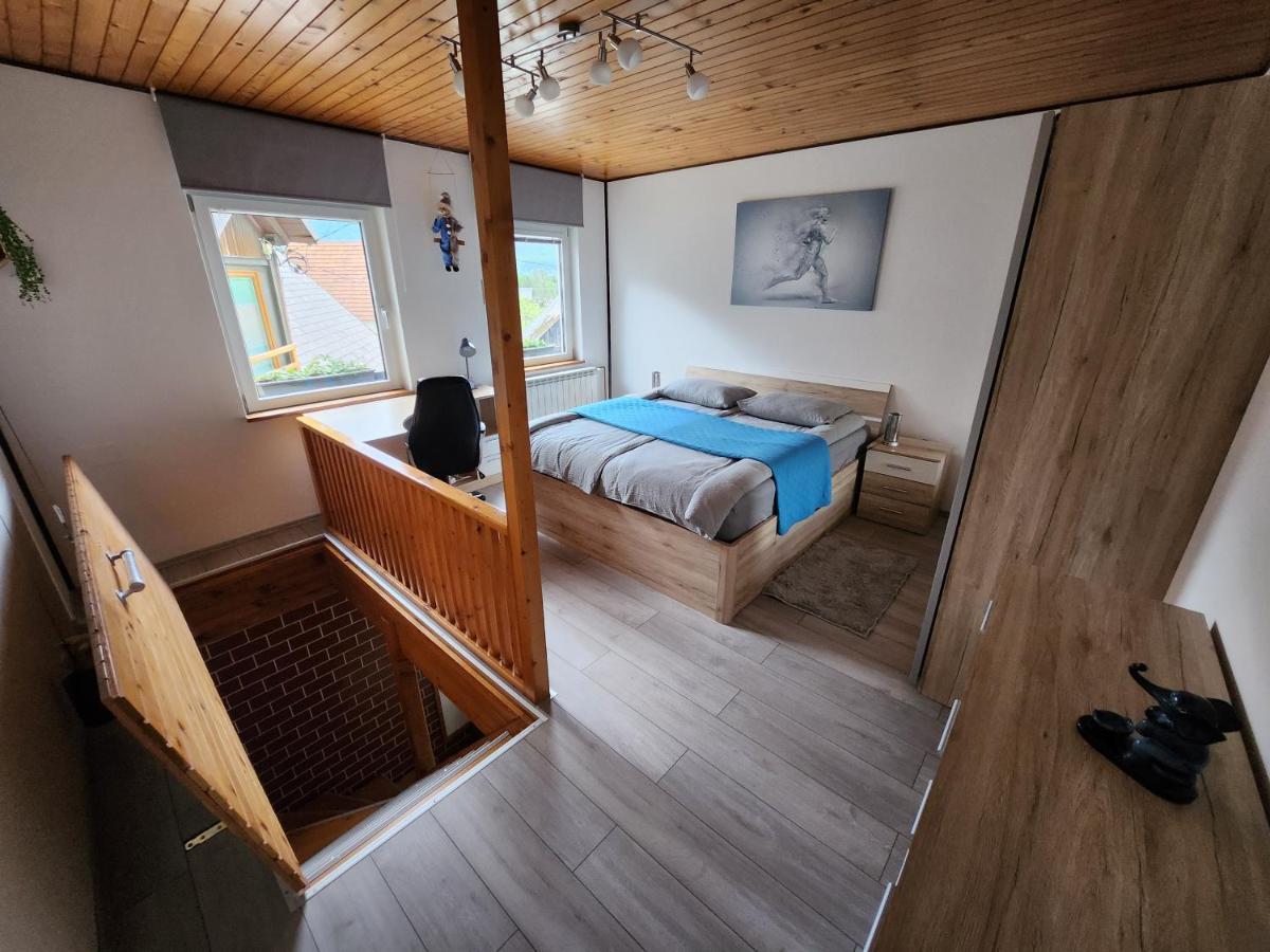 Apartma Cik ボヴェツ エクステリア 写真